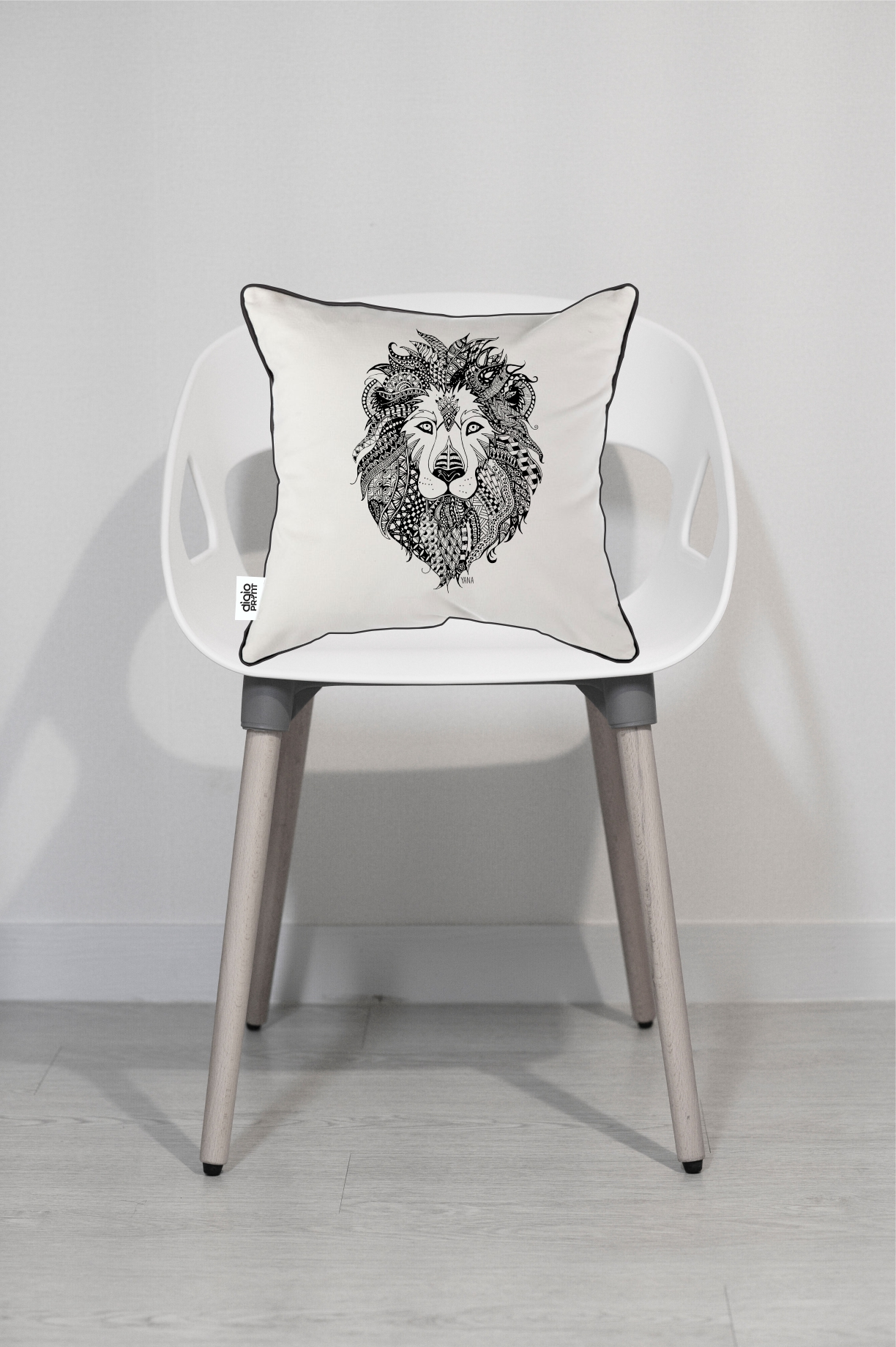Yana Lion Cushion